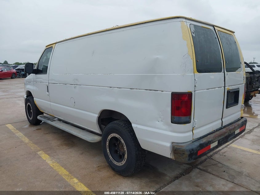 2008 Ford E-350 Super Duty Xl/Xlt VIN: 1FBNE31LX8DB00424 Lot: 45611128