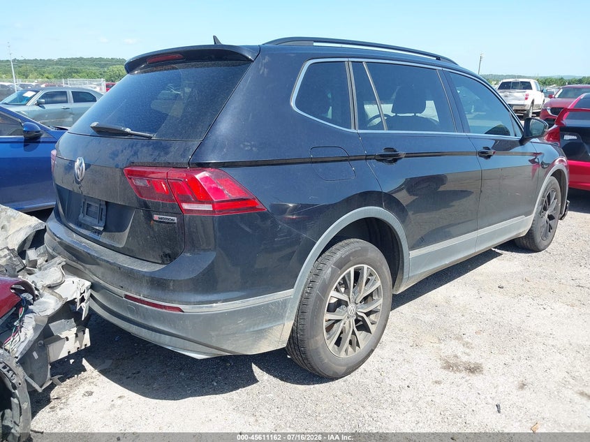 2020 VOLKSWAGEN TIGUAN auction photo 4