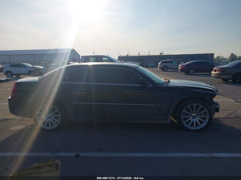 2008 Chrysler 300C Hemi VIN: 2C3LA63H48H120104 Lot: 45611213
