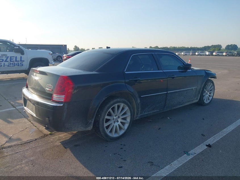 2008 Chrysler 300C Hemi VIN: 2C3LA63H48H120104 Lot: 45611213