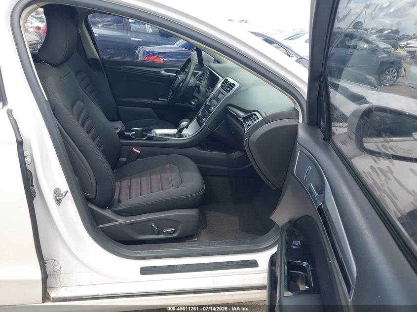 2015 FORD FUSION auction photo 5
