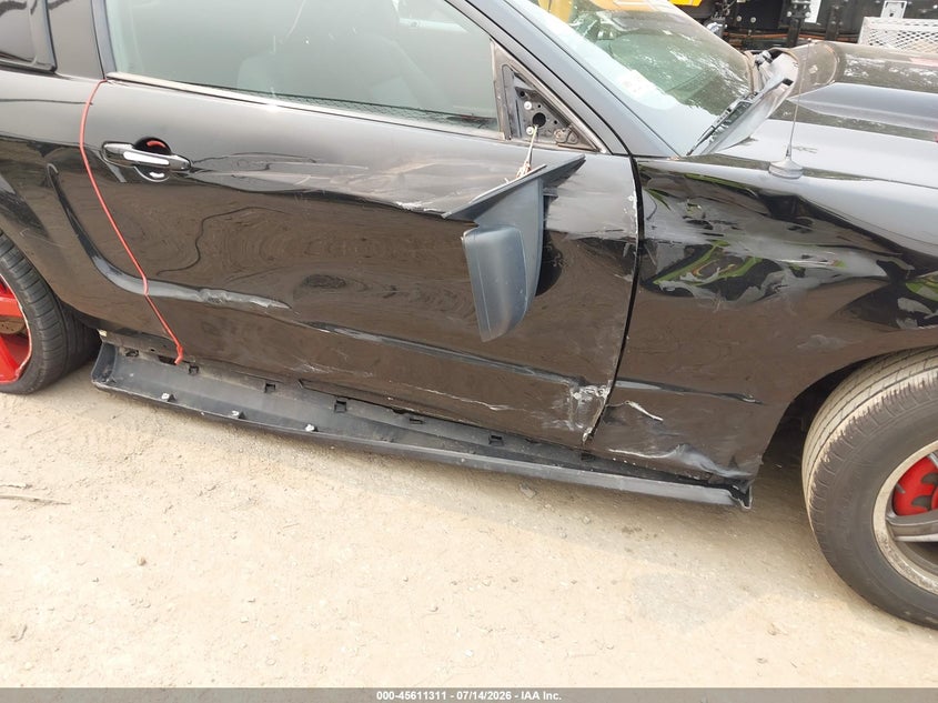 2007 FORD MUSTANG auction photo 6