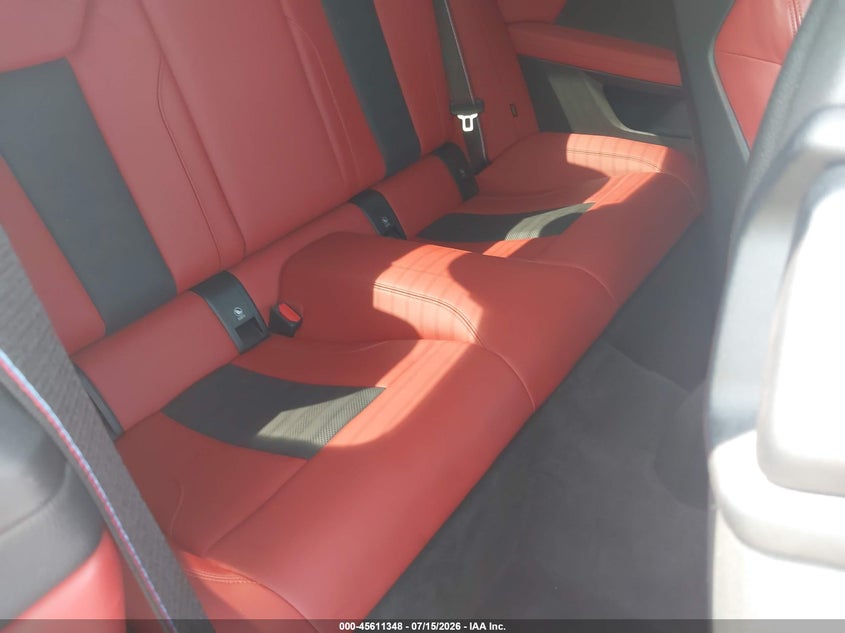BMW M4 - zdjęcie 8