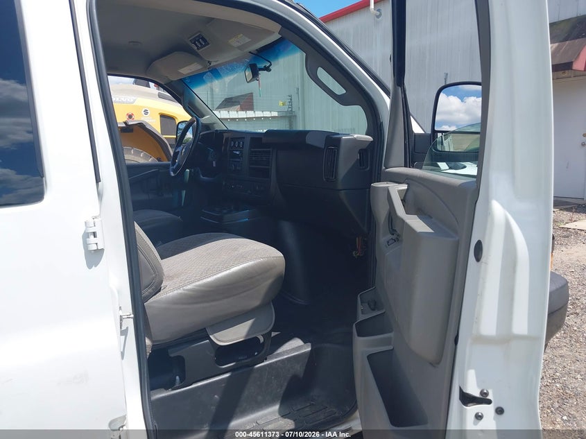 2019 CHEVROLET EXPRESS 2500 auction photo 5