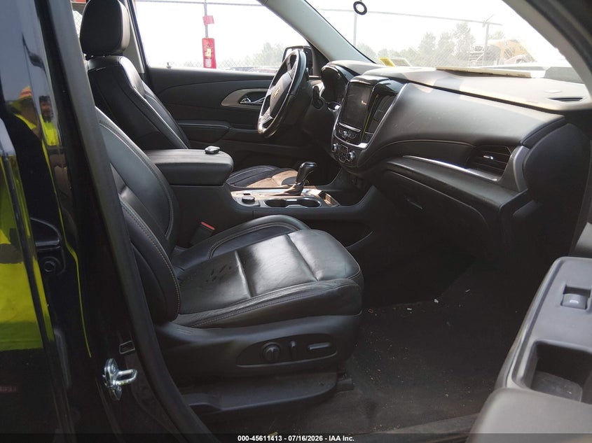 2020 CHEVROLET TRAVERSE auction photo 5