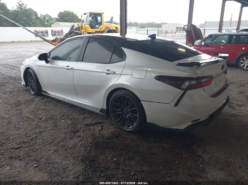 2023 TOYOTA CAMRY auction photo 3