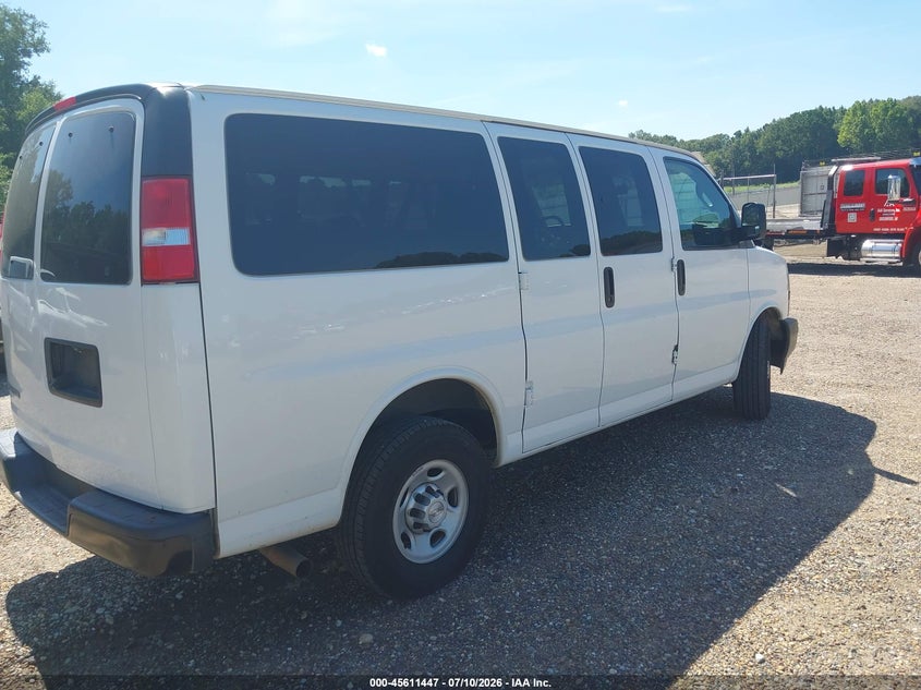 2019 CHEVROLET EXPRESS 2500 auction photo 4