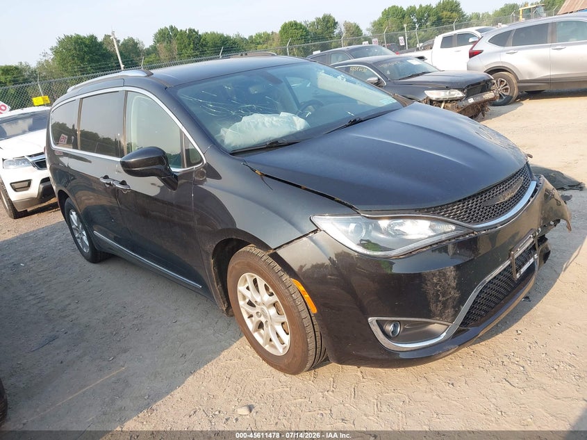 Vin: 2c4rc1bg4lr149813, lot: 46109928, chrysler pacifica touring l 2020 img_1