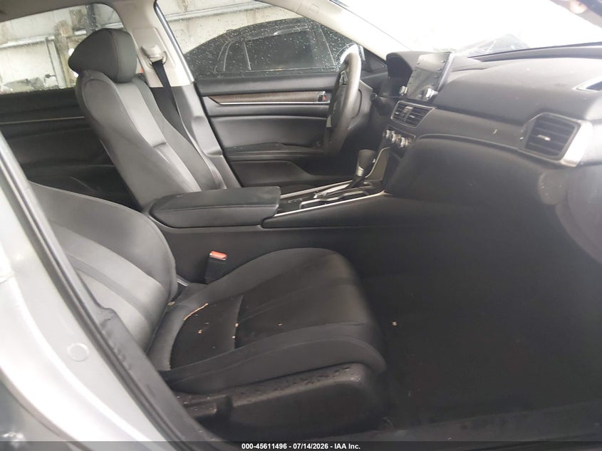 2018 HONDA ACCORD auction photo 5