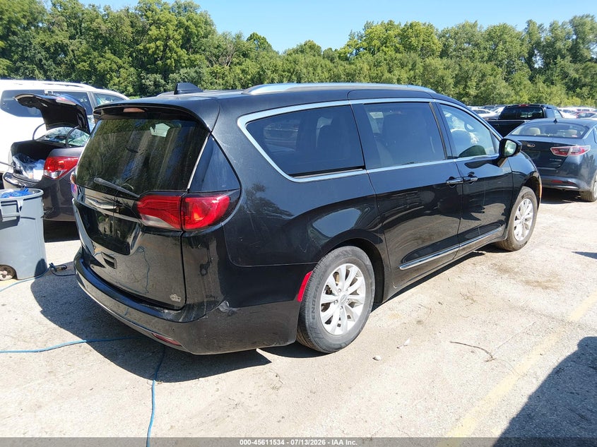 Vin: 2c4rc1bg7kr650449, lot: 46109984, chrysler pacifica touring l 20194