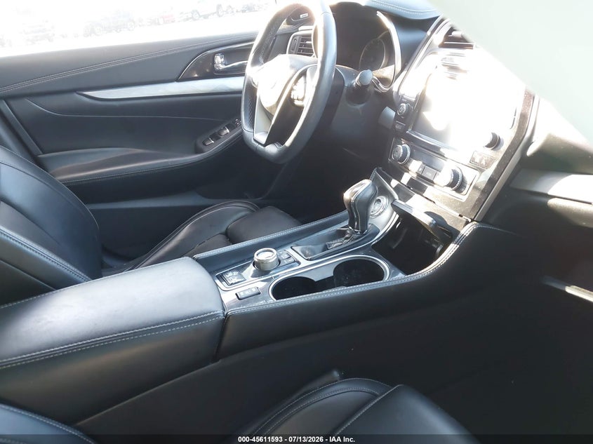 2017 NISSAN MAXIMA auction photo 5