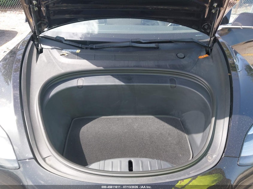 2018 Tesla Model 3 Long Range/Mid Range VIN: 5YJ3E1EA0JF089108 Lot: 45611611