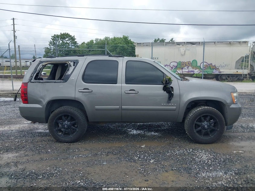 2007 Chevrolet Tahoe Lt VIN: 1GNFK13007J142205 Lot: 45611674