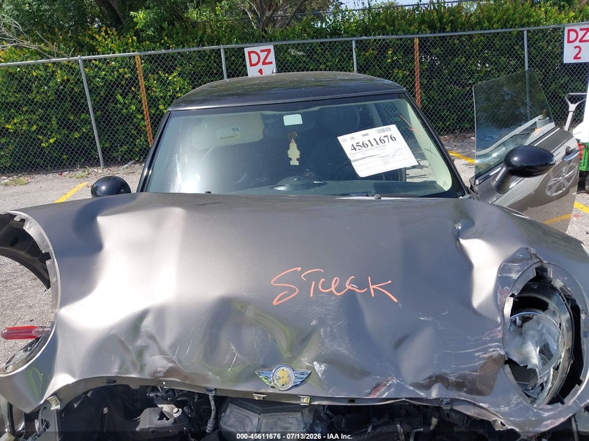 2012 Mini Cooper VIN: WMWSU3C53CT261337 Lot: 45611676