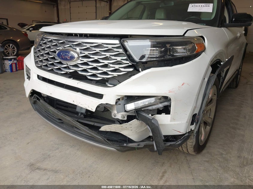 2020 FORD EXPLORER auction photo 6