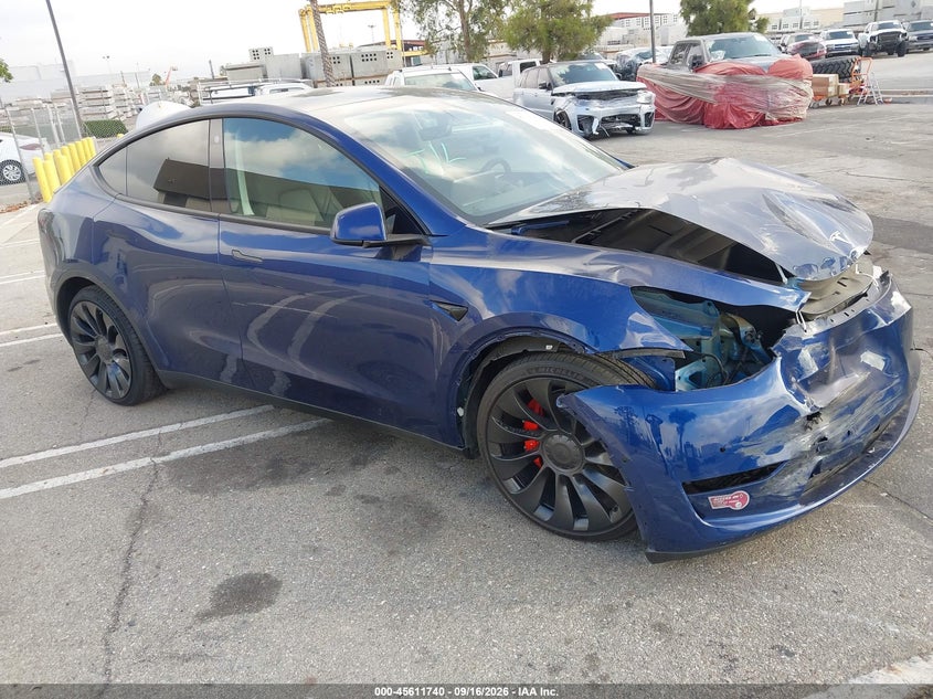 TESLA MODEL Y - zdjęcie 1