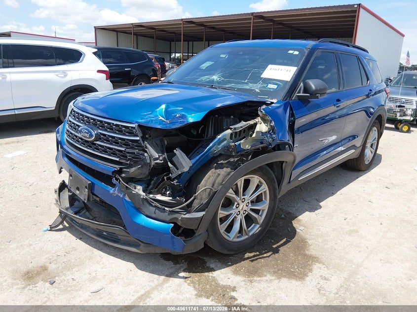 2020 Ford Explorer, Front End, IAAI, VIN 1FMSK7DH8LGC27505 — photo 2