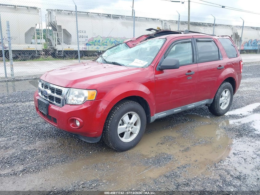 2010 Ford Escape, Roof, IAAI, VIN 1FMCU9DG5AKC75815 — photo 2