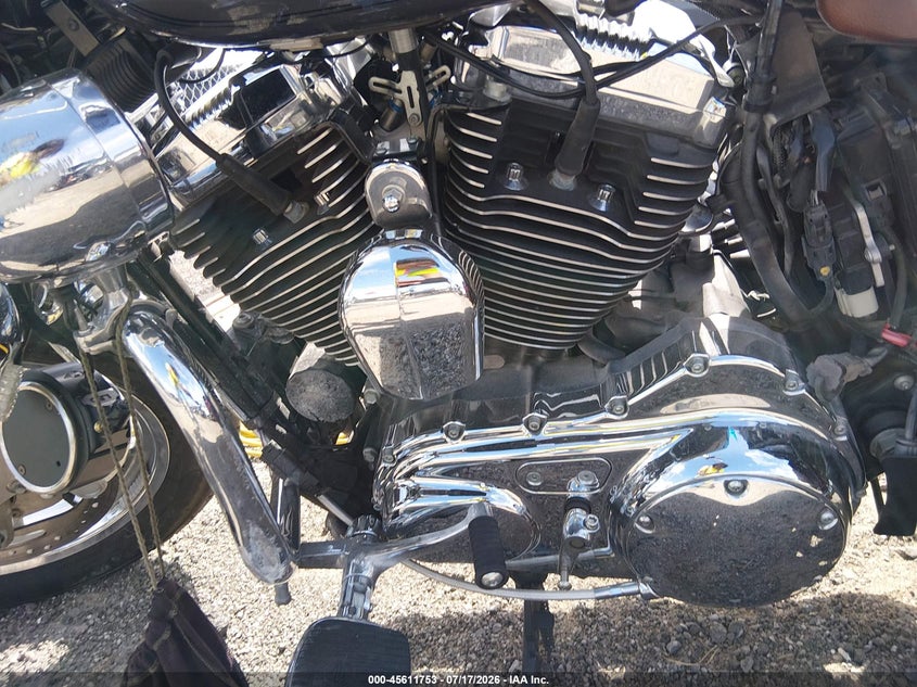 2016 Harley-Davidson Xl1200 C VIN: 1HD1CT316GC411637 Lot: 45611753