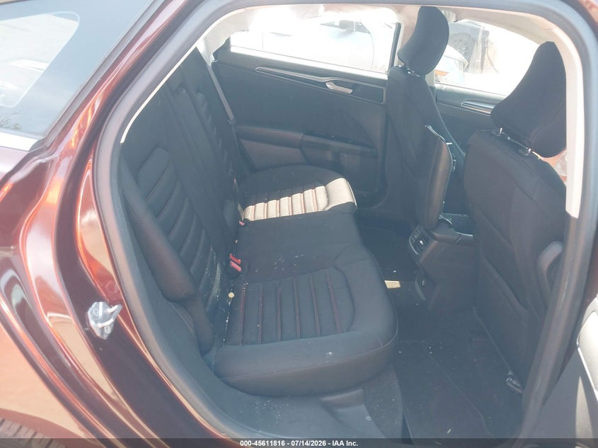 2015 FORD FUSION auction photo 8