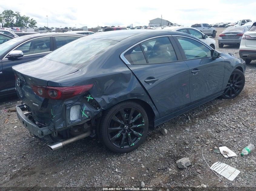 2023 MAZDA MAZDA3 auction photo 4