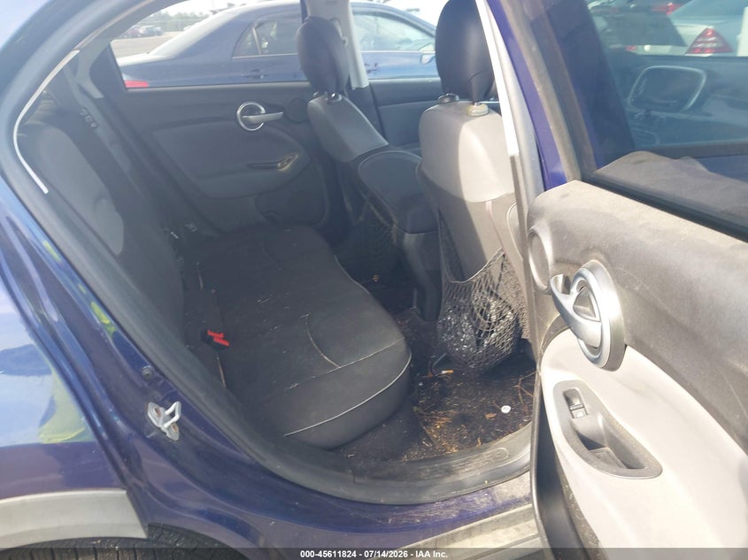 2016 FIAT 500X auction photo 8