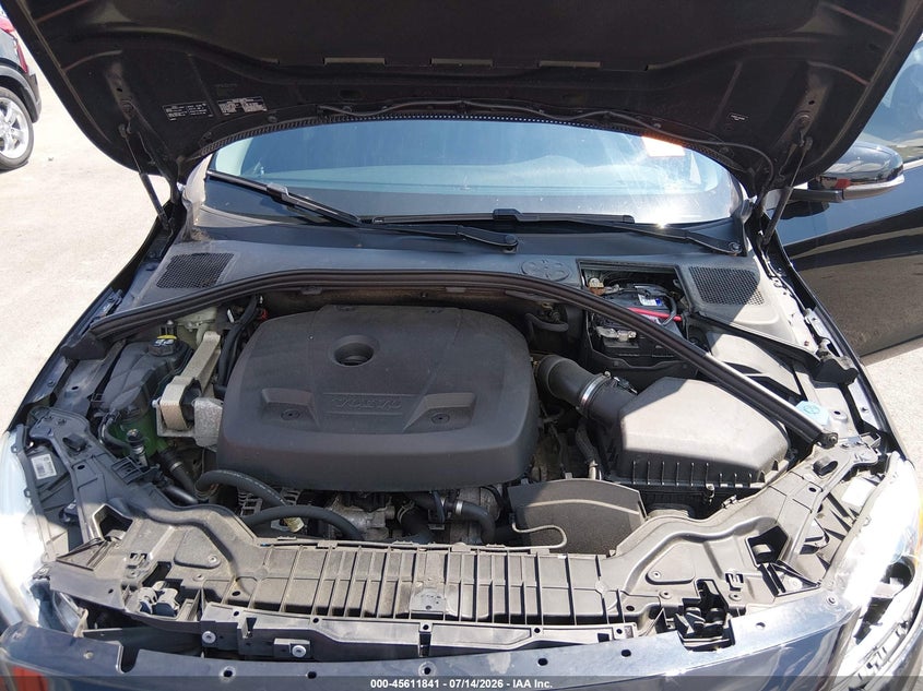2018 Volvo S60 T5 Dynamic VIN: YV140MTL7J2462666 Lot: 45611841