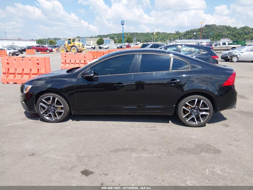 2018 Volvo S60 T5 Dynamic VIN: YV140MTL7J2462666 Lot: 45611841