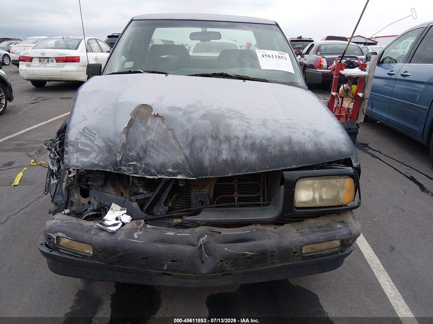 1997 GMC SONOMA auction photo 6
