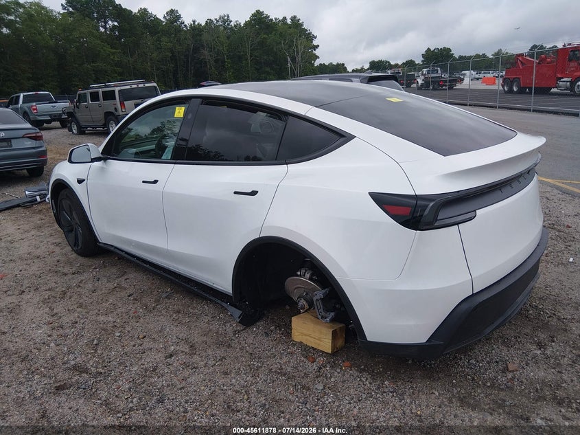 2026 TESLA MODEL Y auction photo 3