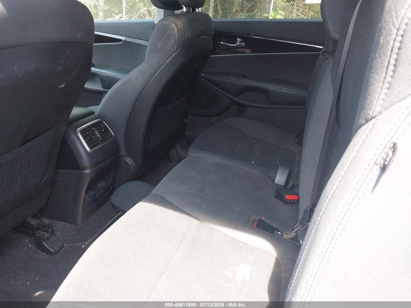 2016 Kia Sorento 3.3L Lx VIN: 5XYPGDA59GG179140 Lot: 45611900