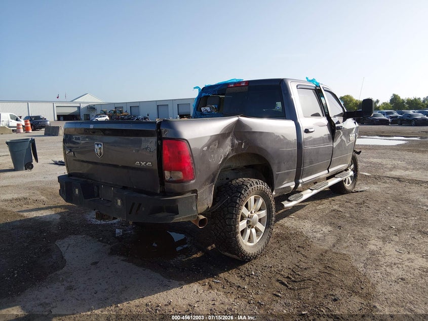 Vin: 3c6ur5dl6hg584105, lot: 46110453, ram 2500 big horn  4x4 6'4 box 20174