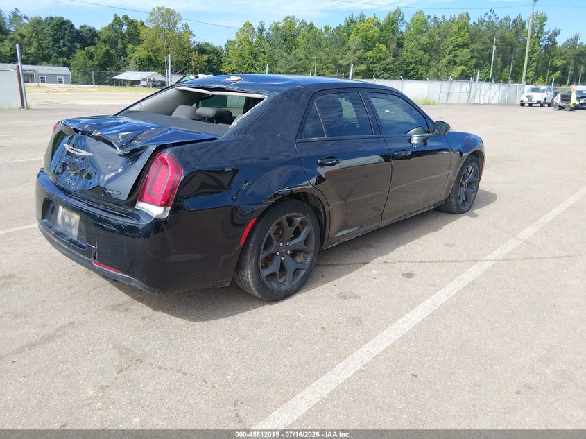Vin: 2c3ccaagxlh233555, lot: 46110465, chrysler 300 touring 20204