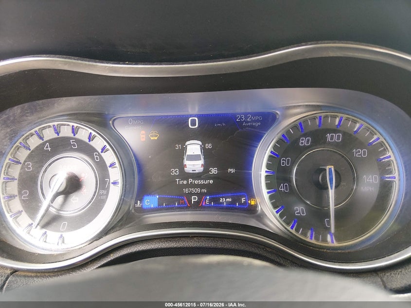 2020 Chrysler 300 Touring VIN: 2C3CCAAGXLH233555 Lot: 45612015