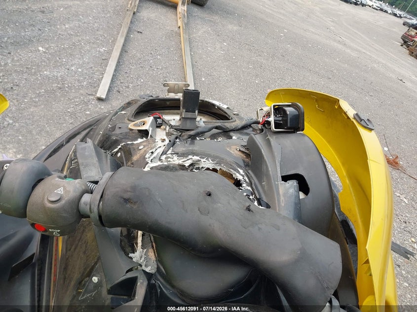 2007 YAMAHA GP 1300R auction photo 7