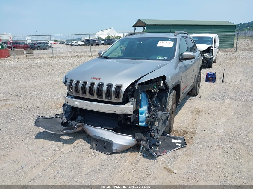 2016 JEEP CHEROKEE auction photo 2