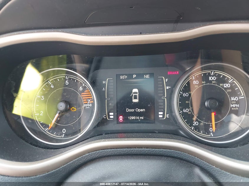 2016 JEEP CHEROKEE auction photo 7