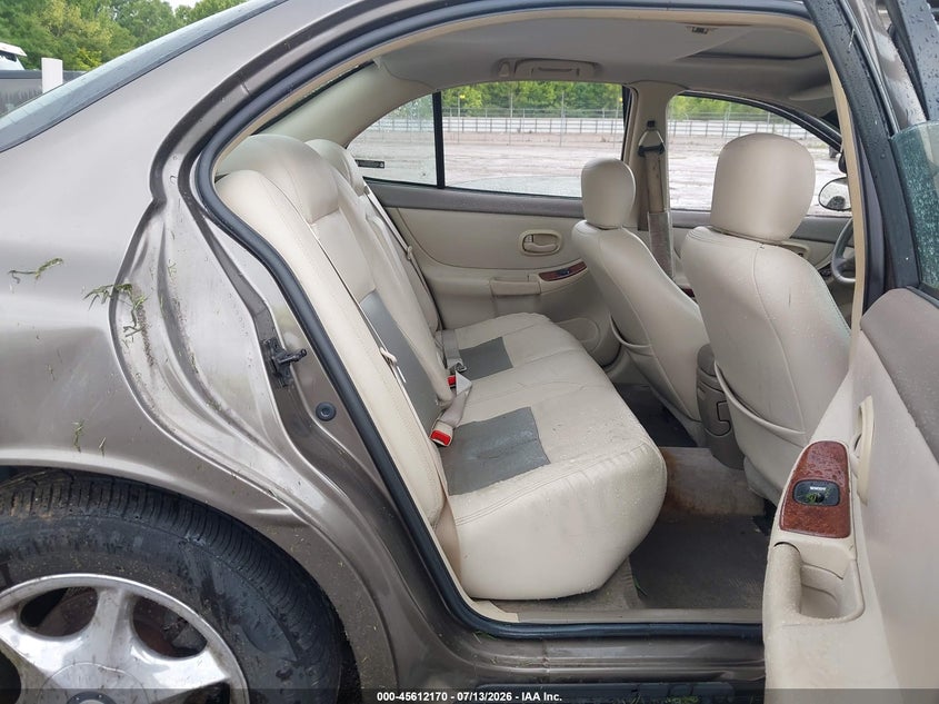 2002 OLDSMOBILE INTRIGUE auction photo 8