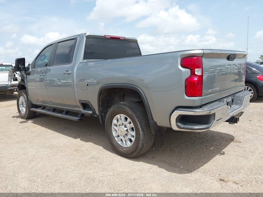 2026 CHEVROLET SILVERADO 3500 HD auction photo 3