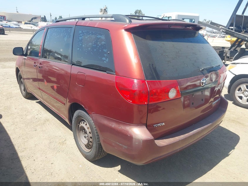 2006 TOYOTA SIENNA auction photo 3