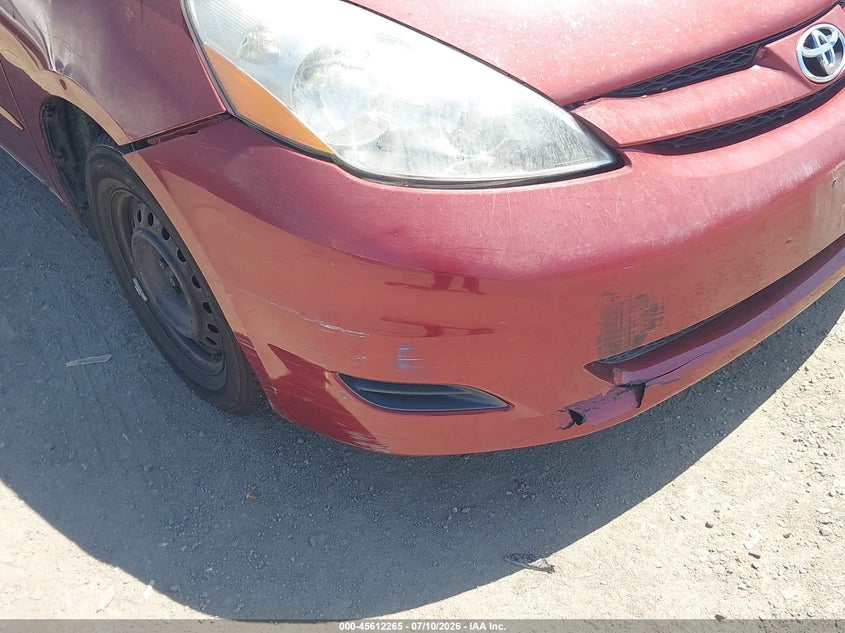 2006 TOYOTA SIENNA auction photo 6