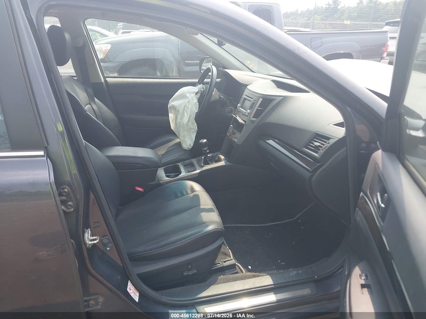 2012 SUBARU LEGACY auction photo 5