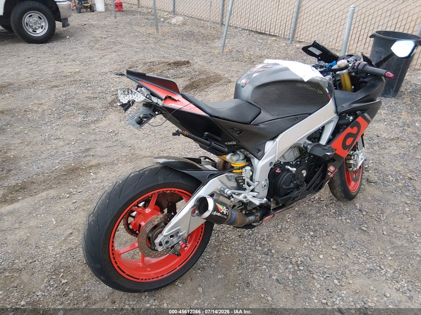 2018 APRILIA RSV auction photo 4