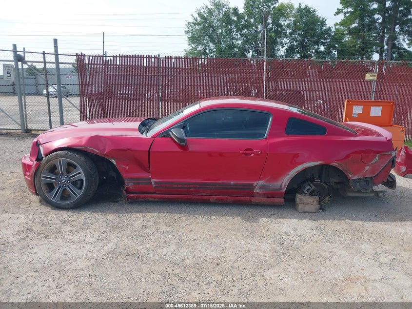 2013 FORD MUSTANG auction photo 6