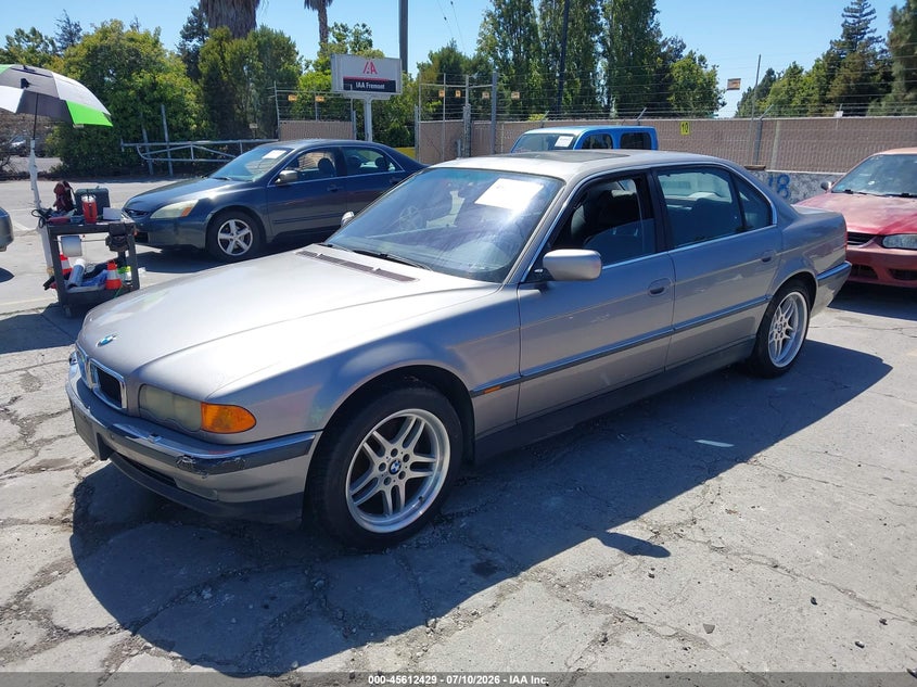 1999 BMW 740IL auction photo 2