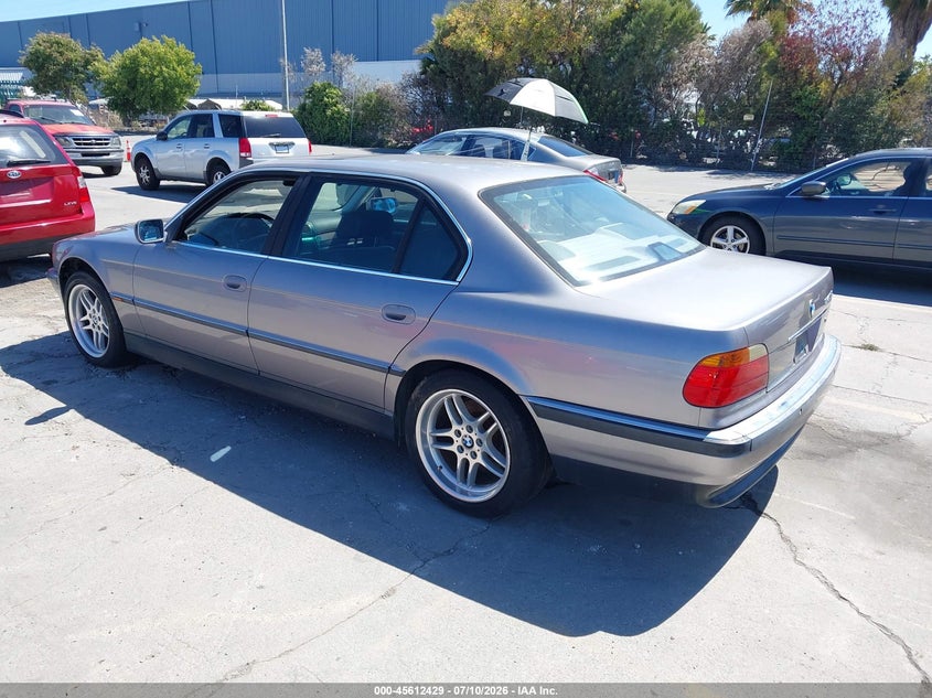 1999 BMW 740IL auction photo 3