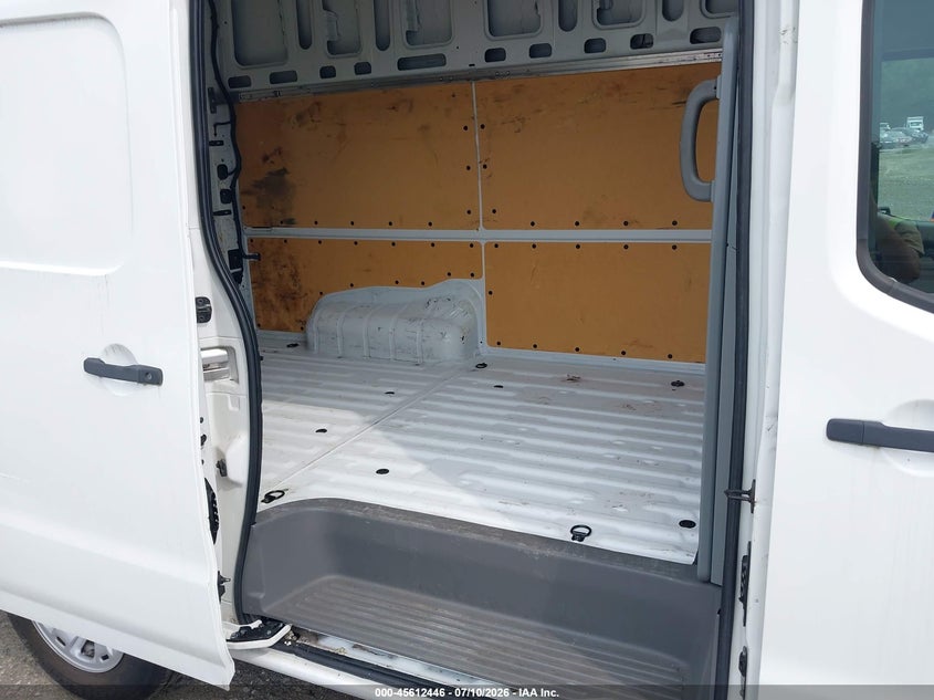 2018 NISSAN NV CARGO NV2500 HD auction photo 8