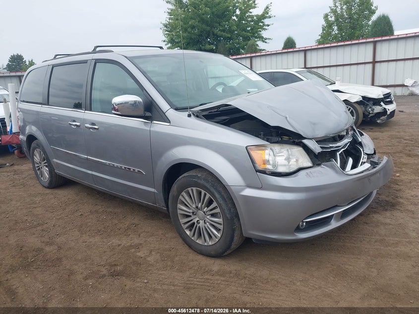2014 Chrysler Town & Country Touring-L