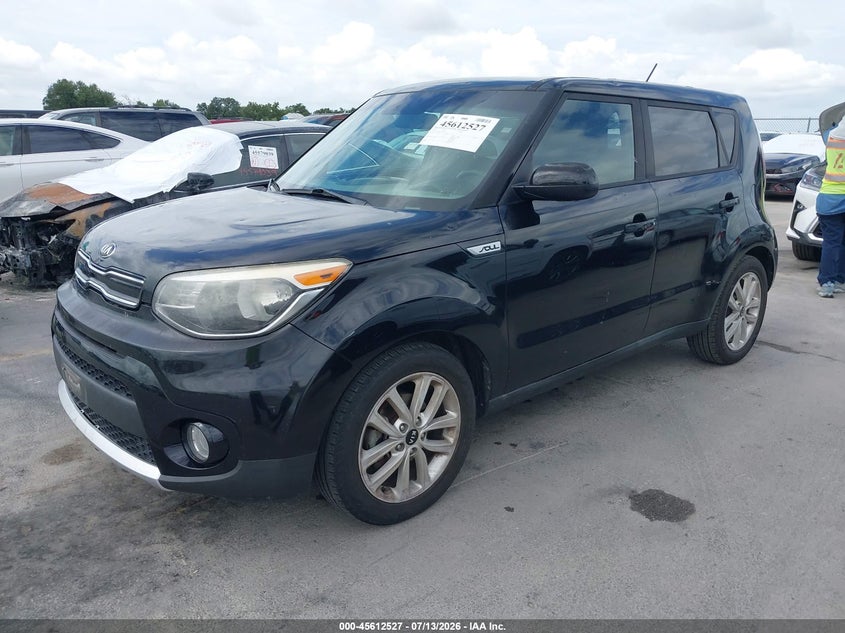 2017 Kia Soul, Right Side, IAAI, VIN KNDJP3A52H7434693 — photo 2