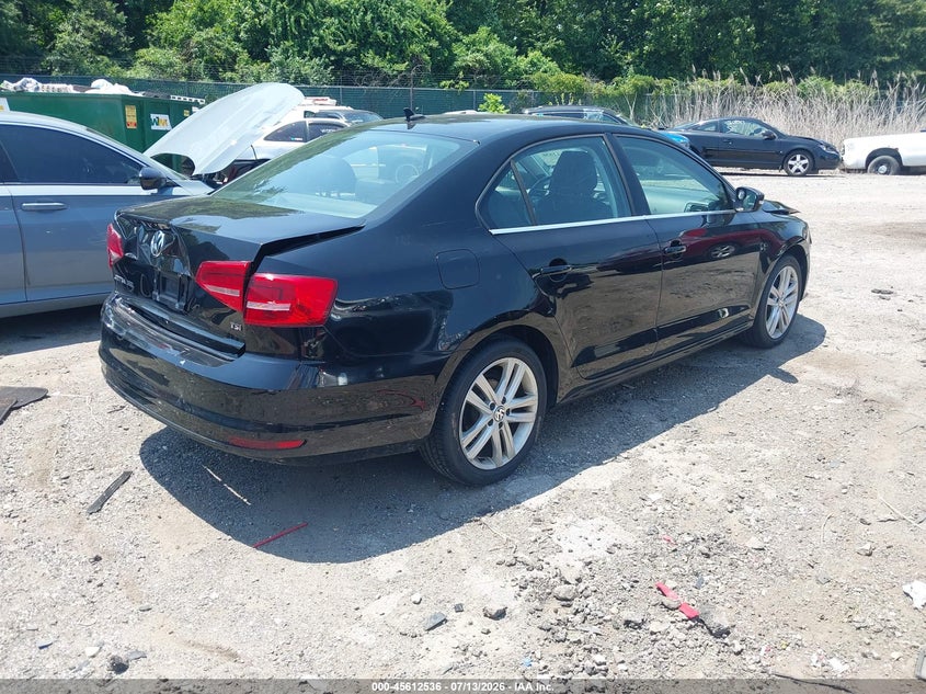 2015 VOLKSWAGEN JETTA auction photo 4